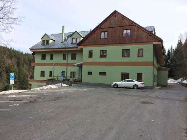 Apartmány Karlov pod Pradědem Malá Morávka Esterno foto